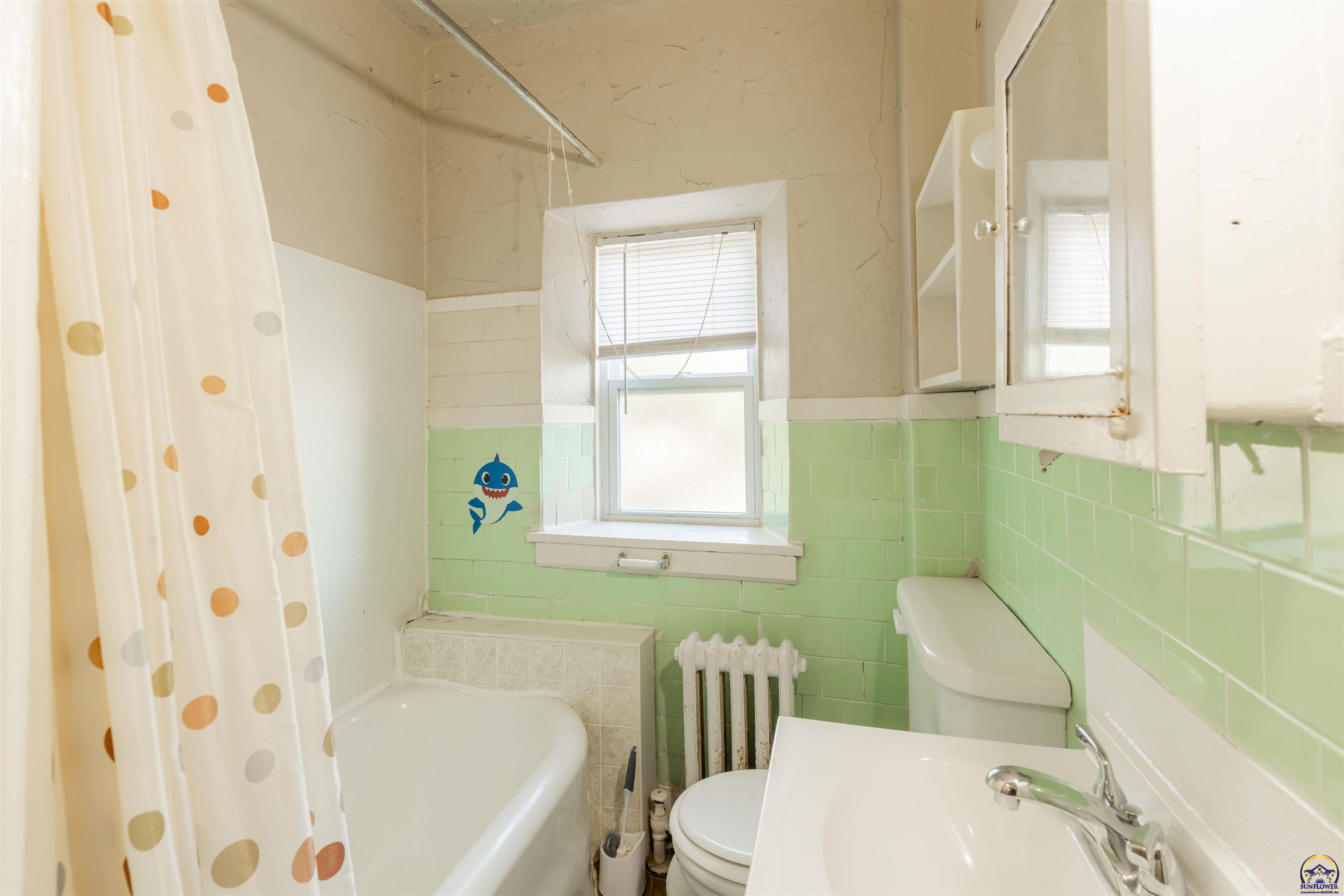 400 Southwest Topeka Boulevard Topeka, KS 66603 - Photo 38 of 58