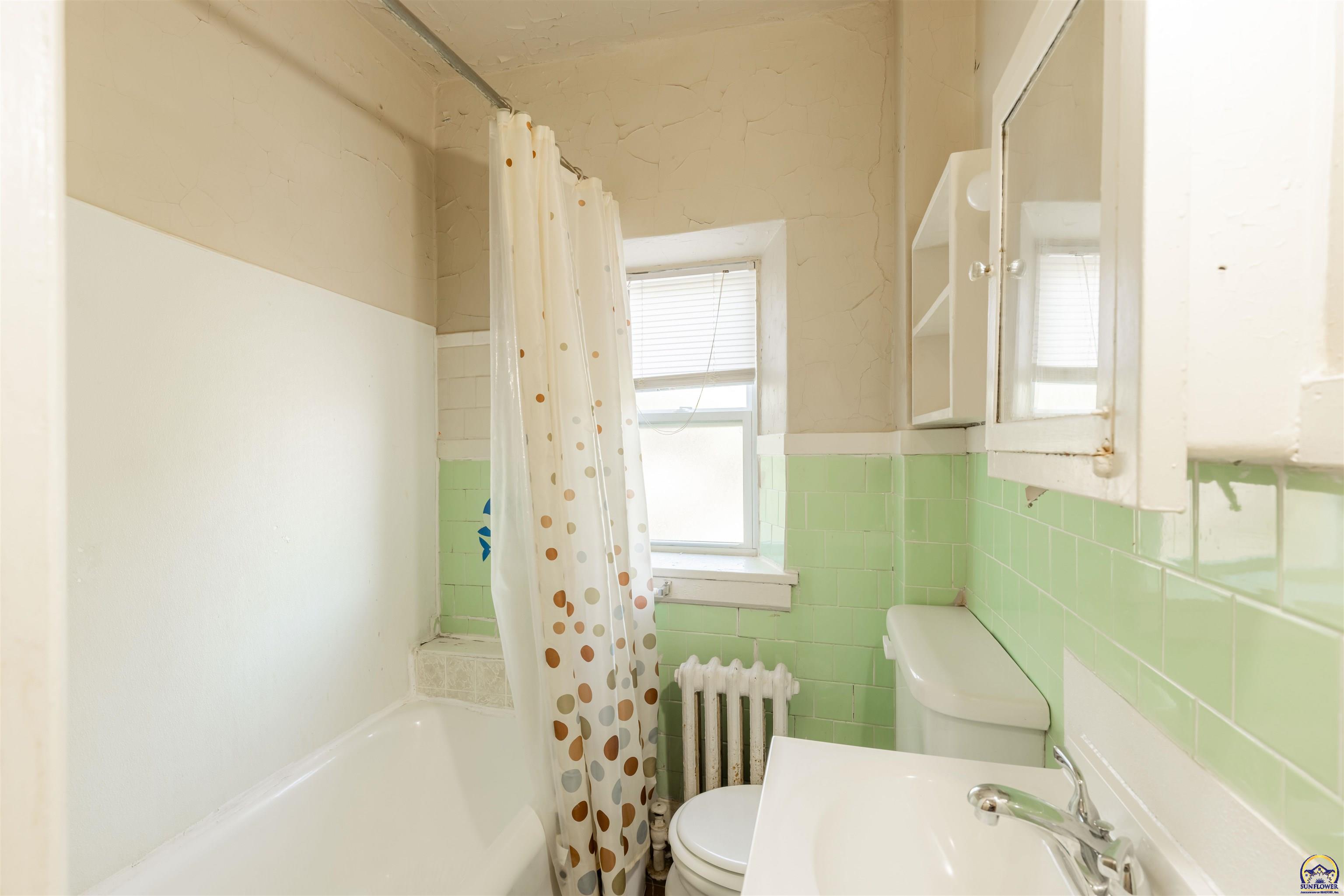 400 Southwest Topeka Boulevard Topeka, KS 66603 - Photo 39 of 58