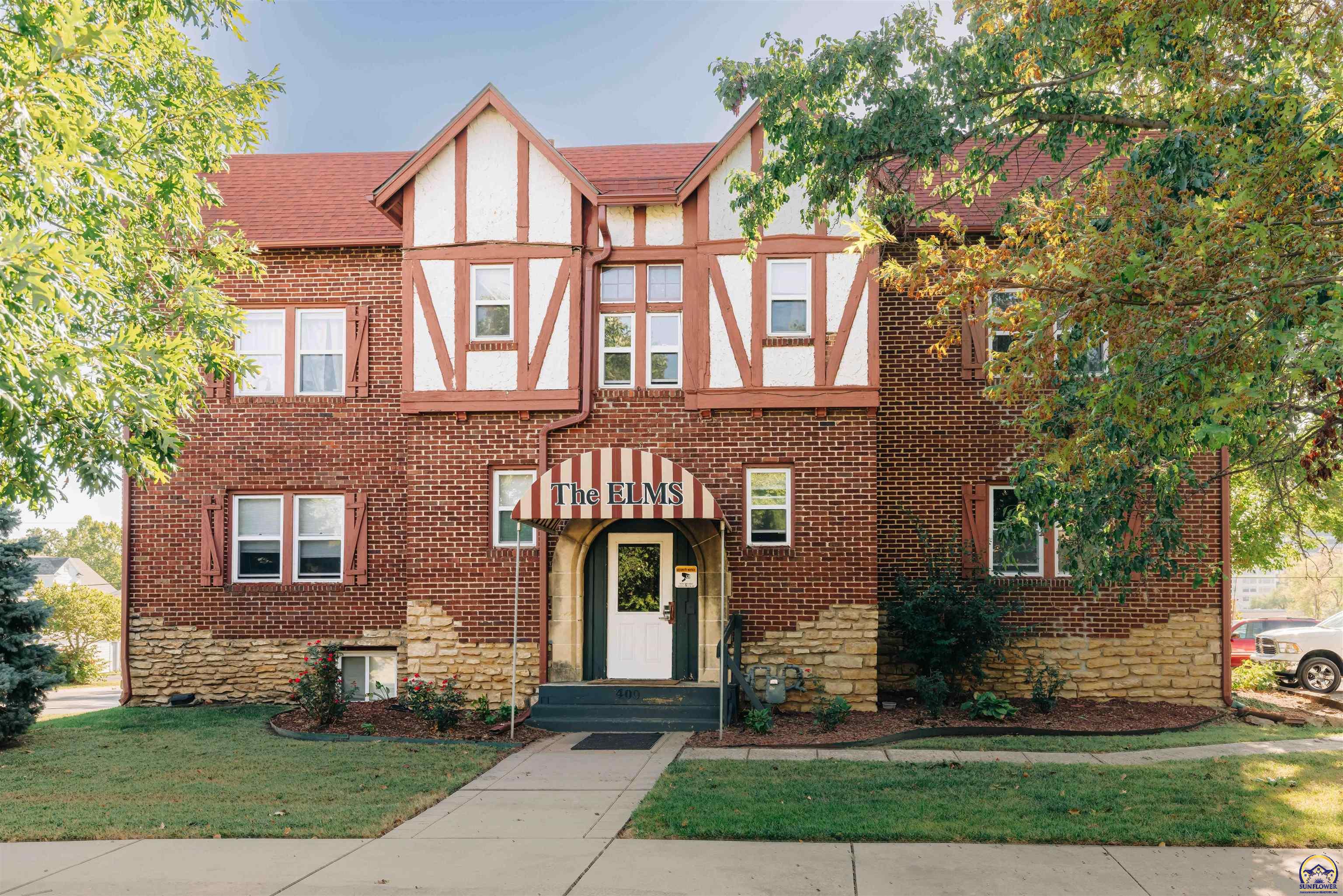 400 Southwest Topeka Boulevard Topeka, KS 66603 - Photo 4 of 58