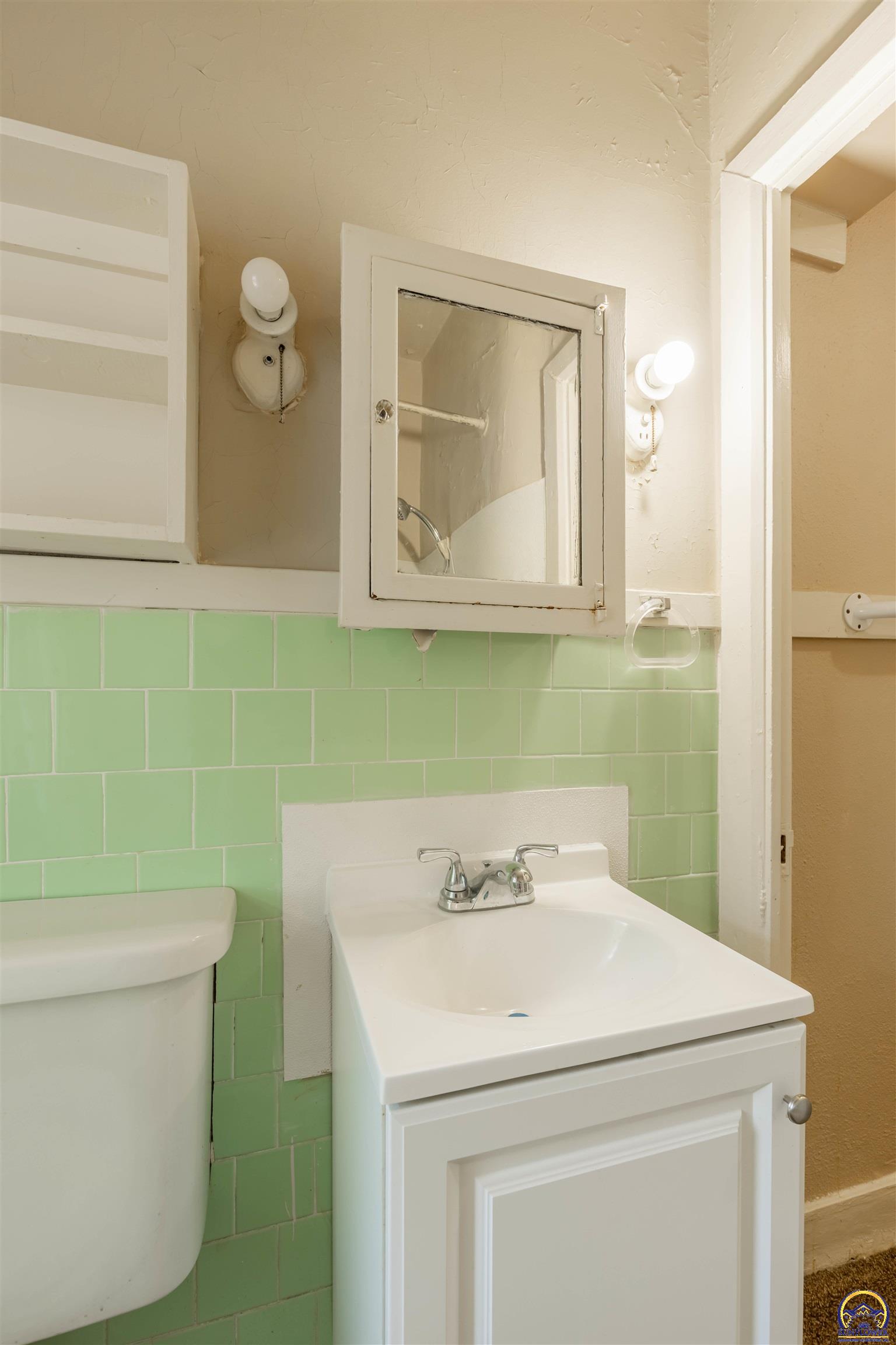 400 Southwest Topeka Boulevard Topeka, KS 66603 - Photo 41 of 58