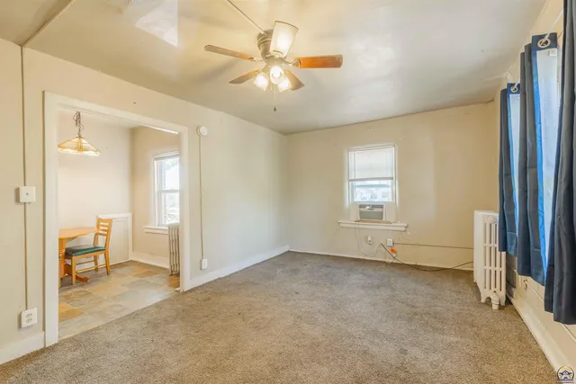 $640,000 | 400 Southwest Topeka Boulevard, Topeka, KS 66603