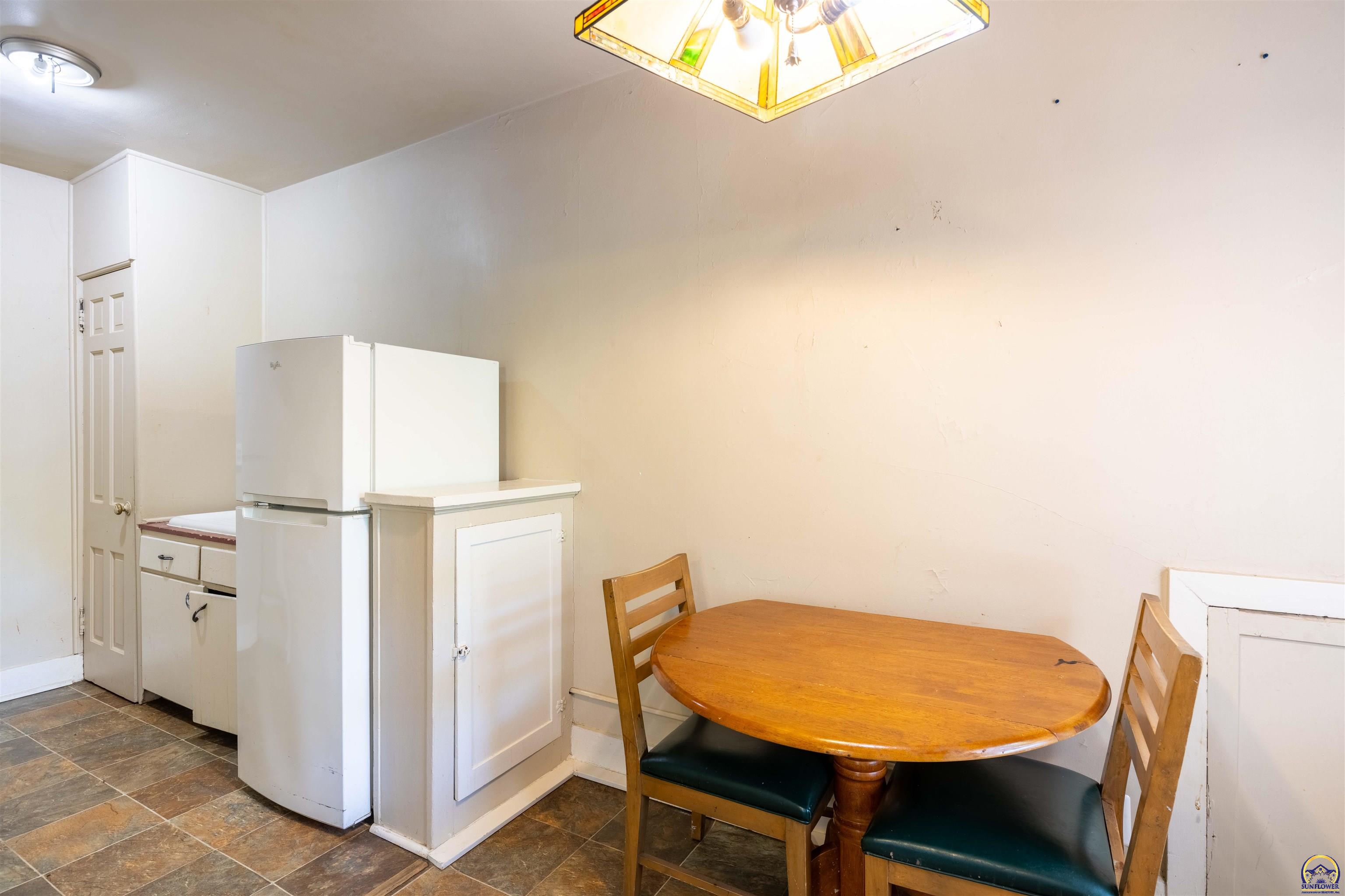 400 Southwest Topeka Boulevard Topeka, KS 66603 - Photo 47 of 58