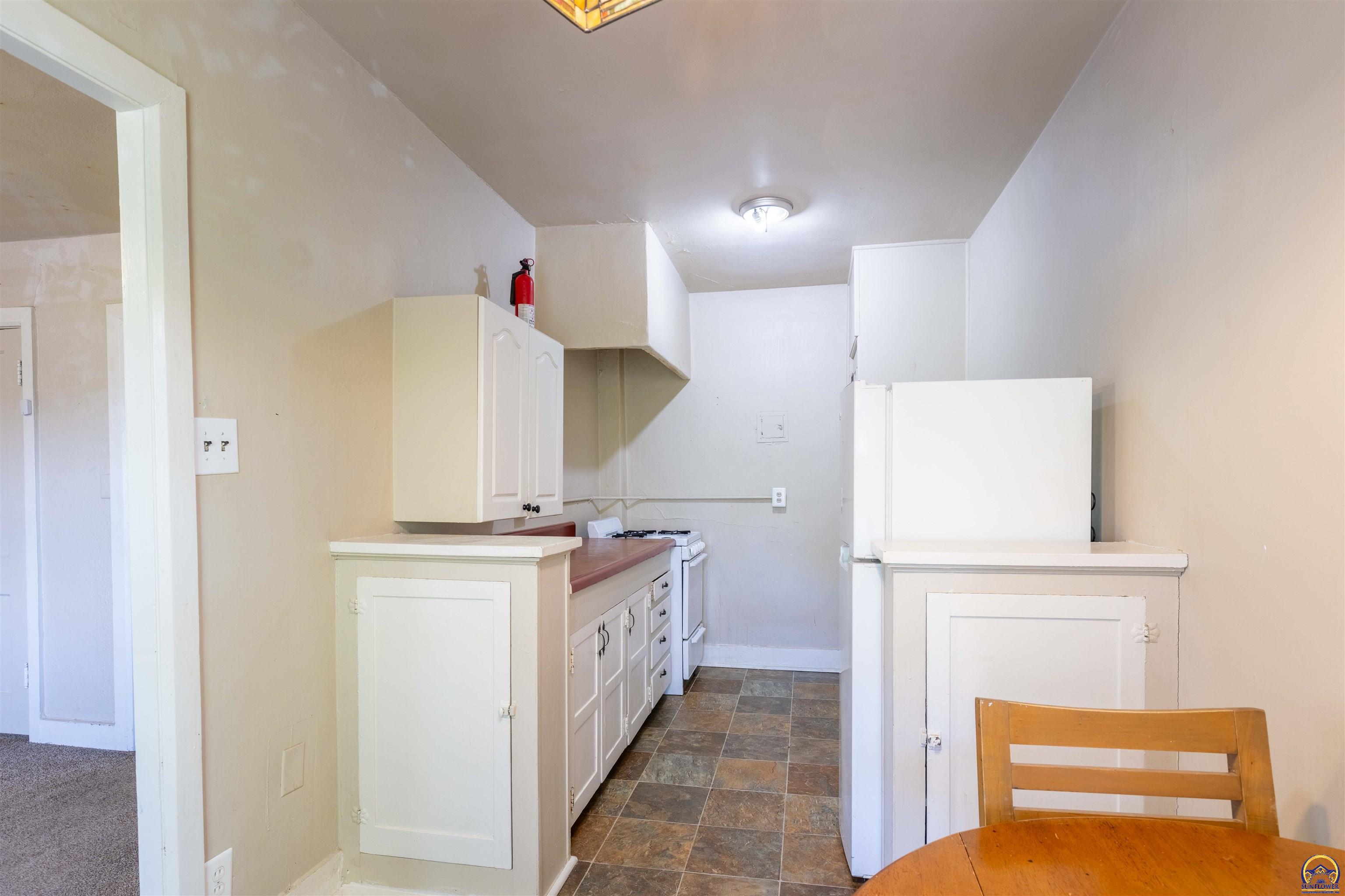 400 Southwest Topeka Boulevard Topeka, KS 66603 - Photo 48 of 58