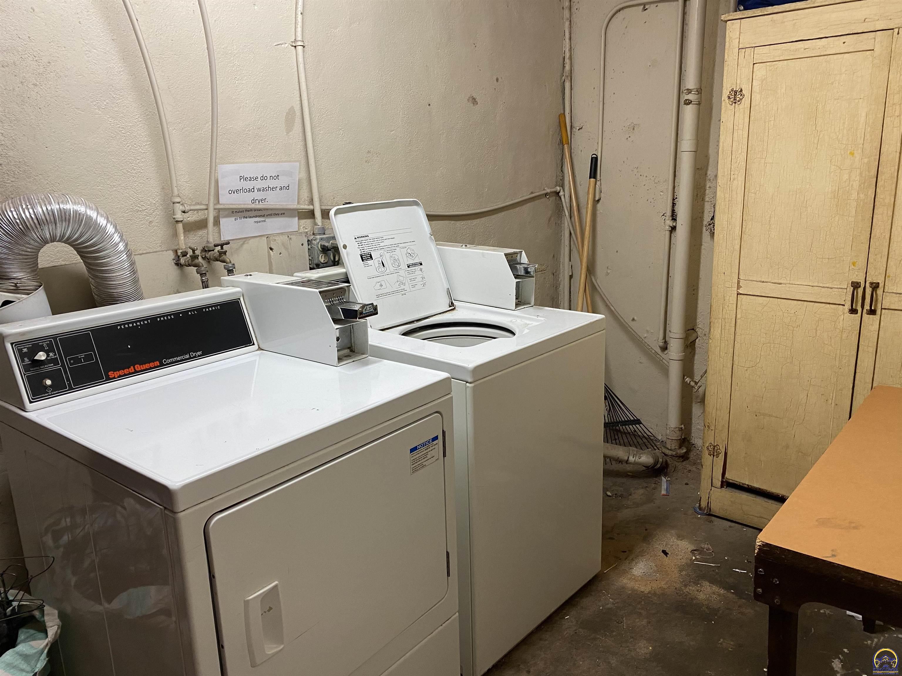 400 Southwest Topeka Boulevard Topeka, KS 66603 - Photo 57 of 58