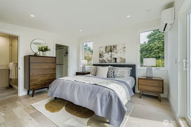 $769,000 | 8812 41st Avenue Southwest, Seattle, WA 98136