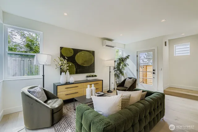 $769,000 | 8812 41st Avenue Southwest, Seattle, WA 98136