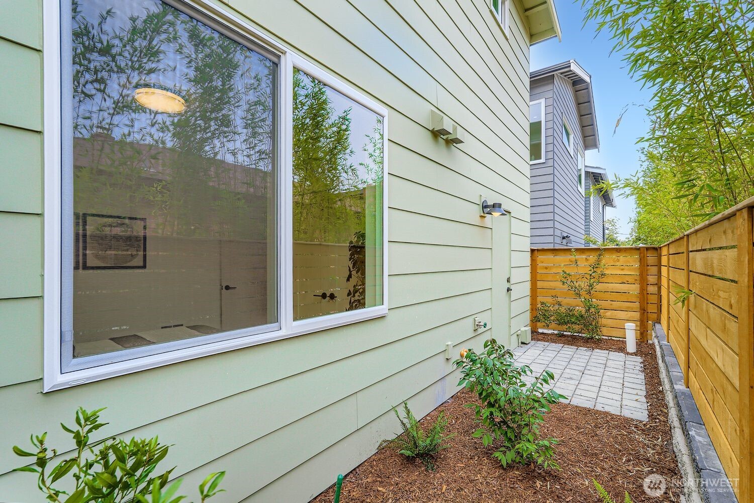 8812 41st Avenue Southwest Seattle, WA 98136 - Photo 21 of 26