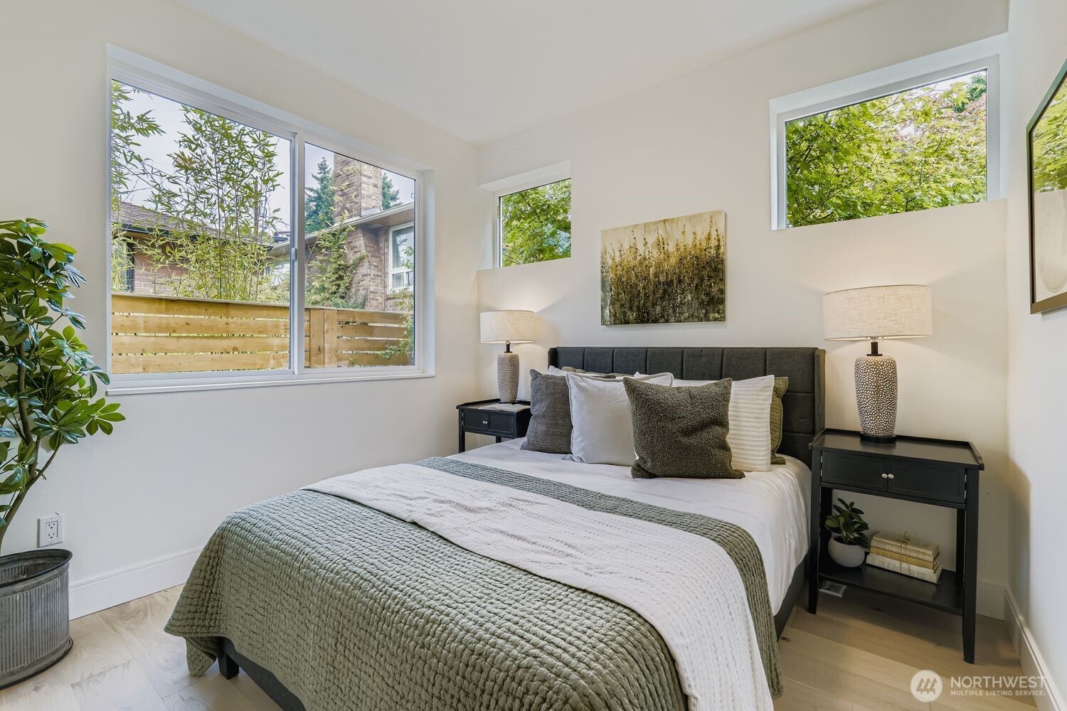 8812 41st Avenue Southwest Seattle, WA 98136 - Photo 10 of 26