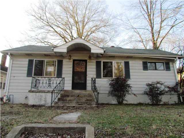 115 South Moore Road Chattanooga, TN 37411 - Photo 1 of 24 Primary Photo