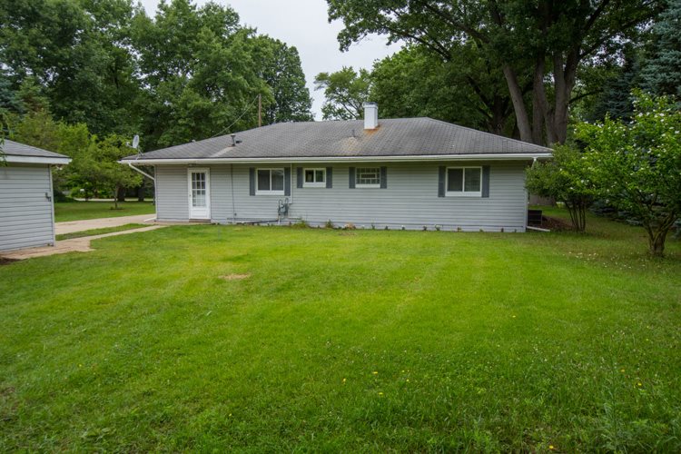 19920 Brick Road South Bend, IN 46637 - Photo 25 of 28 Gallery Image 25