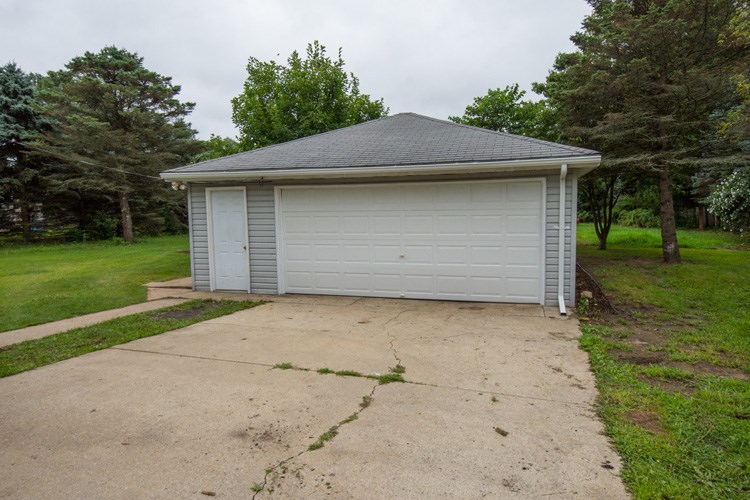 19920 Brick Road South Bend, IN 46637 - Photo 28 of 28 Gallery Image 28