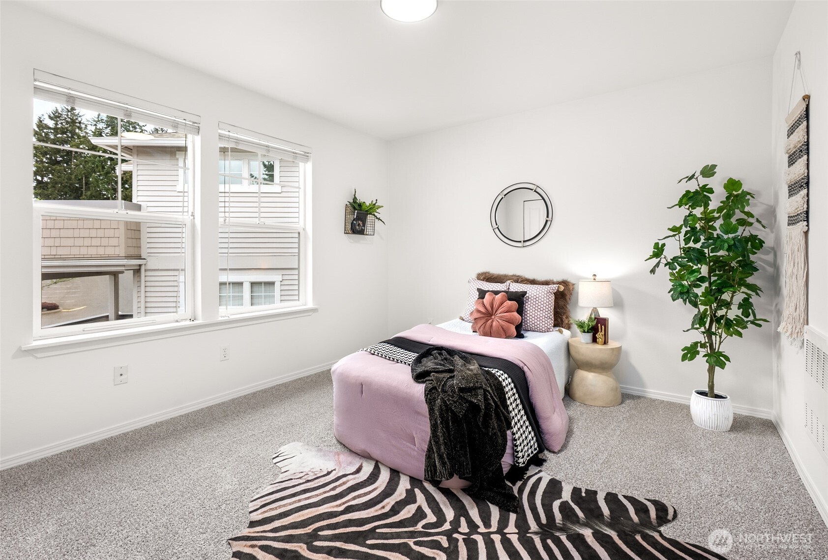8500 Main Street, Unit F315 Edmonds, WA 98026 - Photo 10 of 20