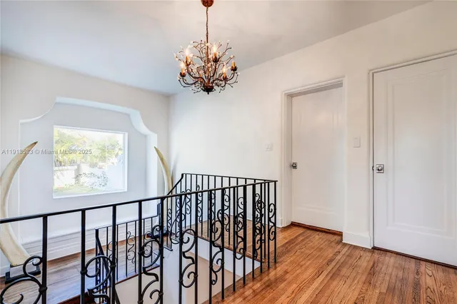 $40,000 | 5800 La Gorce Drive, Miami Beach, FL 33140