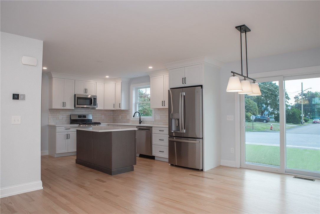 44 Recess Lane Warwick, RI 02889 - Photo 3 of 25