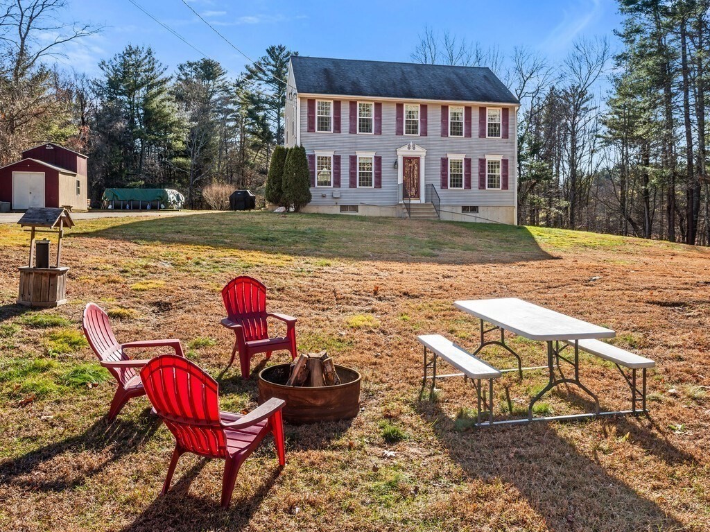 145 Draper Road East Brookfield, MA 01515 - Photo 7 of 41