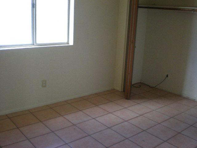 425 Camino Hombre De Oro Rio Rico, AZ 85648 - Photo 3 of 7