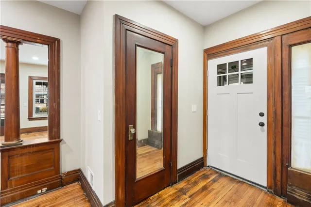 $1,800 | 483 Alexander Street, Unit 4, Rochester, NY 14605