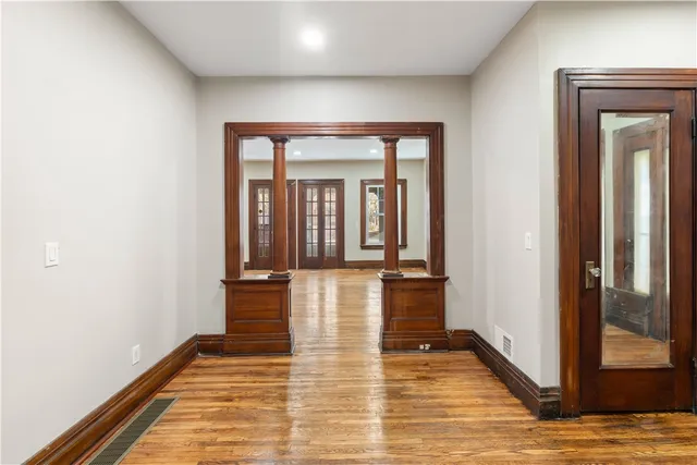 $1,800 | 483 Alexander Street, Unit 4, Rochester, NY 14605