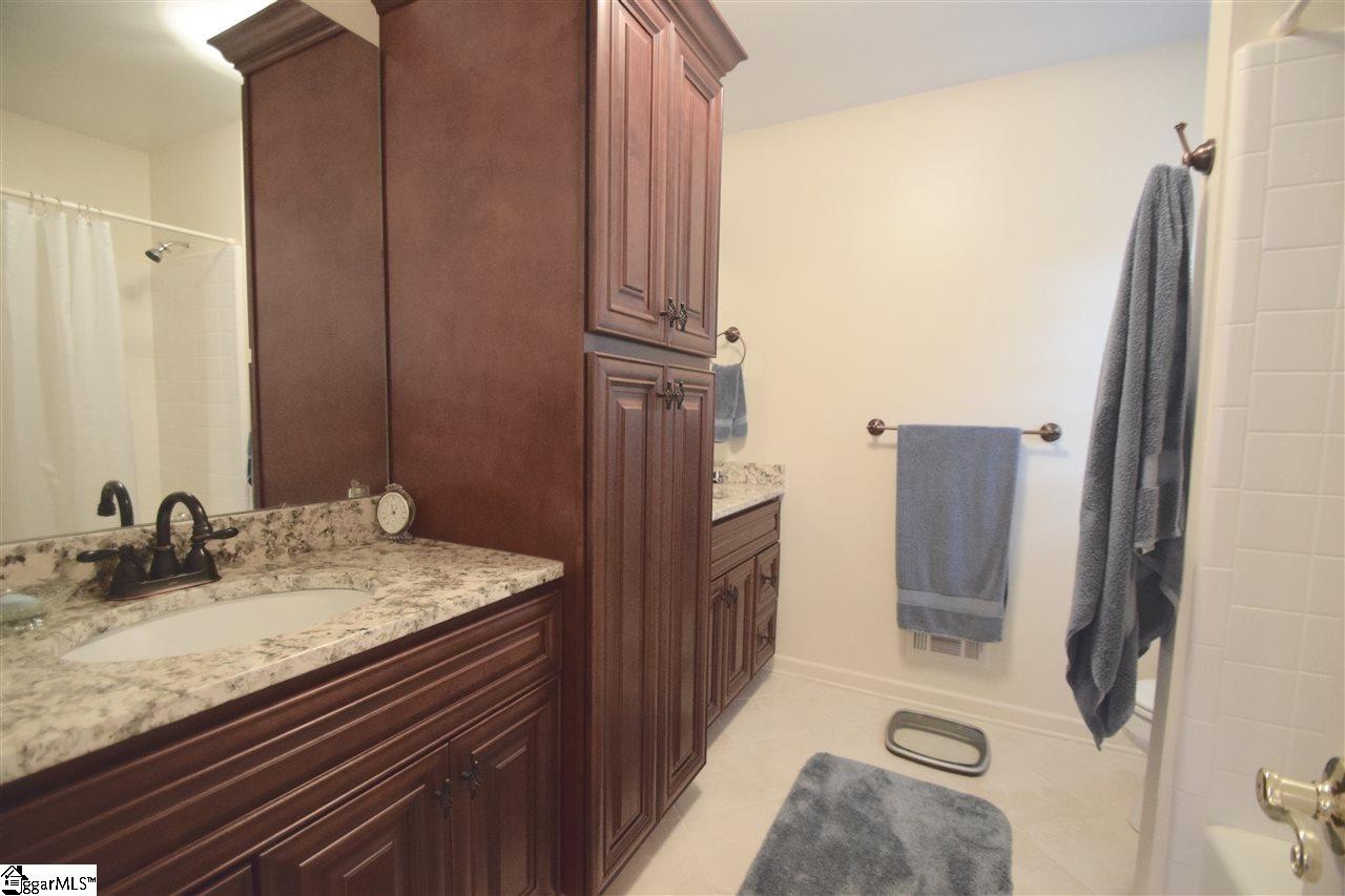 101 Heatherbrook Road Greenville, SC 29615 - Photo 24 of 34 Gallery Image 24