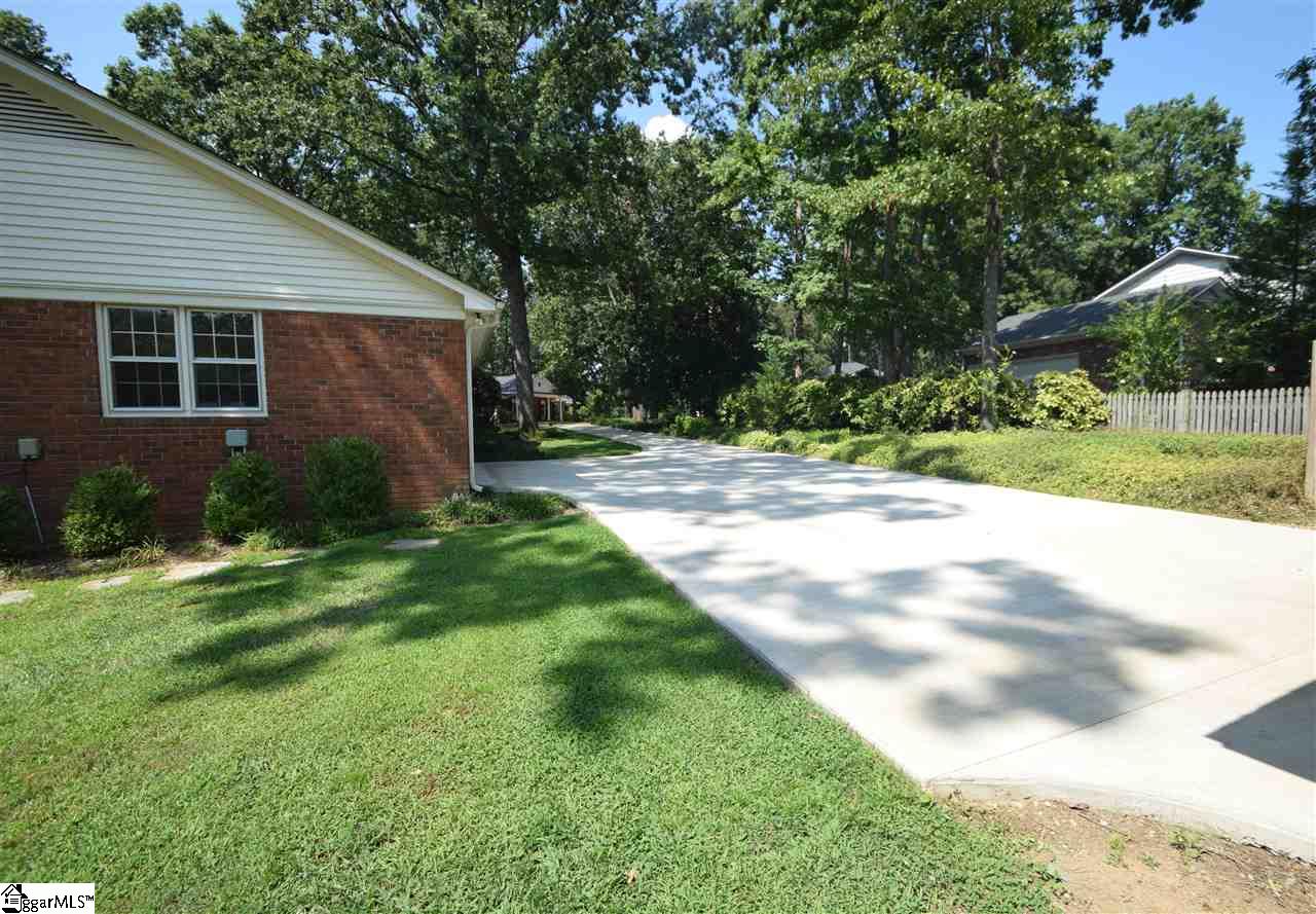 101 Heatherbrook Road Greenville, SC 29615 - Photo 30 of 34 Gallery Image 30