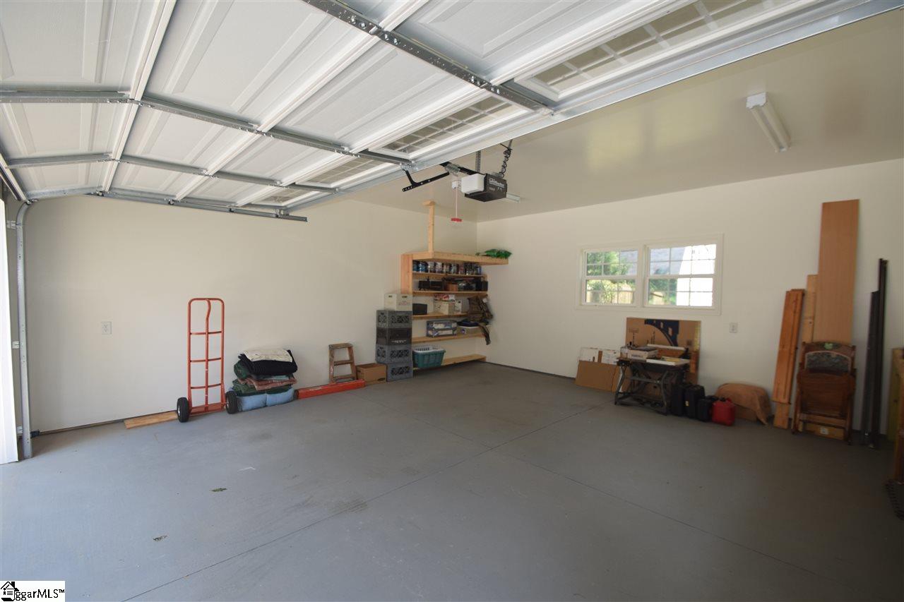 101 Heatherbrook Road Greenville, SC 29615 - Photo 33 of 34 Gallery Image 33
