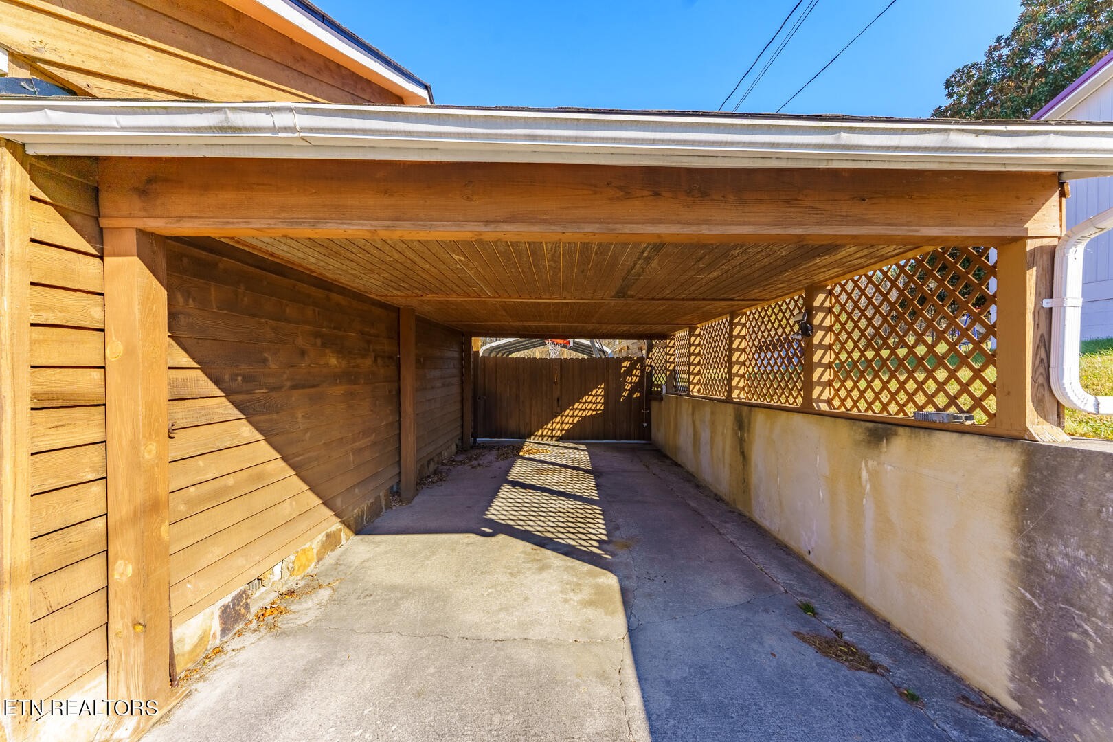 127 Sharp And Perkins Road Jacksboro, TN 37757 - Photo 26 of 28 Gallery Image 26