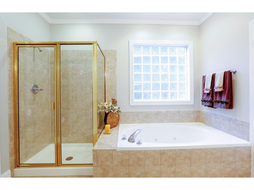 1240 Torchlight Way Raleigh, NC 27603 - Photo 5 of 6