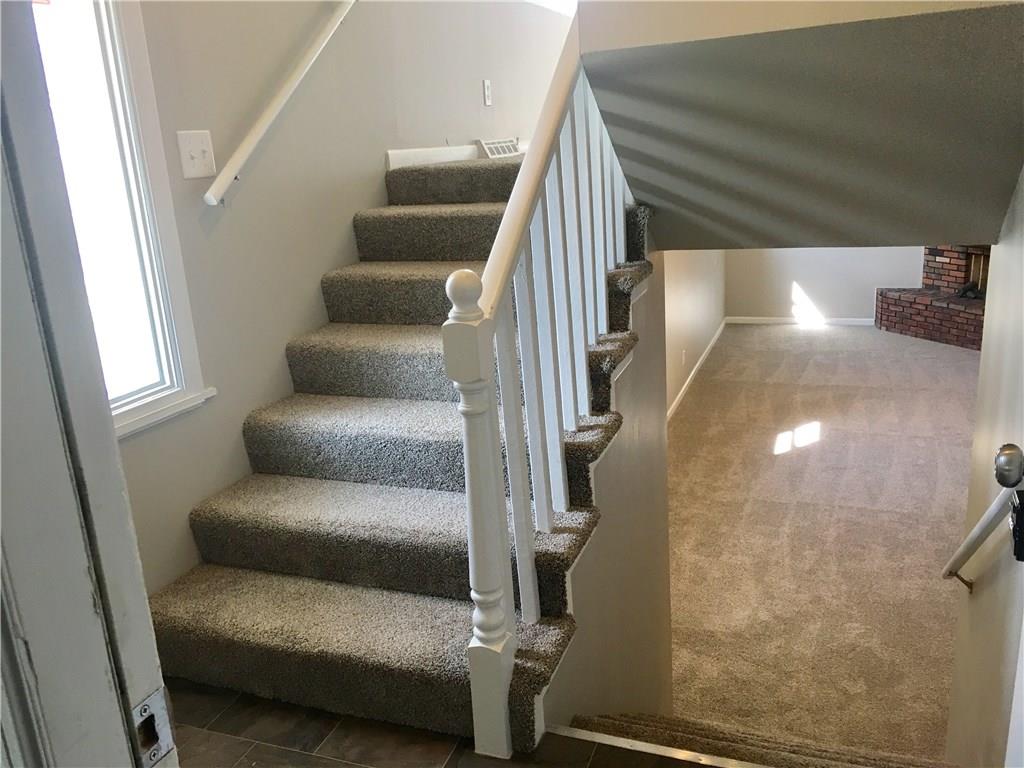4928 Gambel Road Indianapolis, IN 46221 - Photo 5 of 27 Gallery Image 5