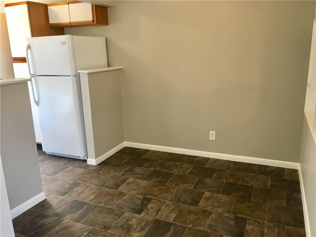 4928 Gambel Road Indianapolis, IN 46221 - Photo 9 of 27 Gallery Image 9