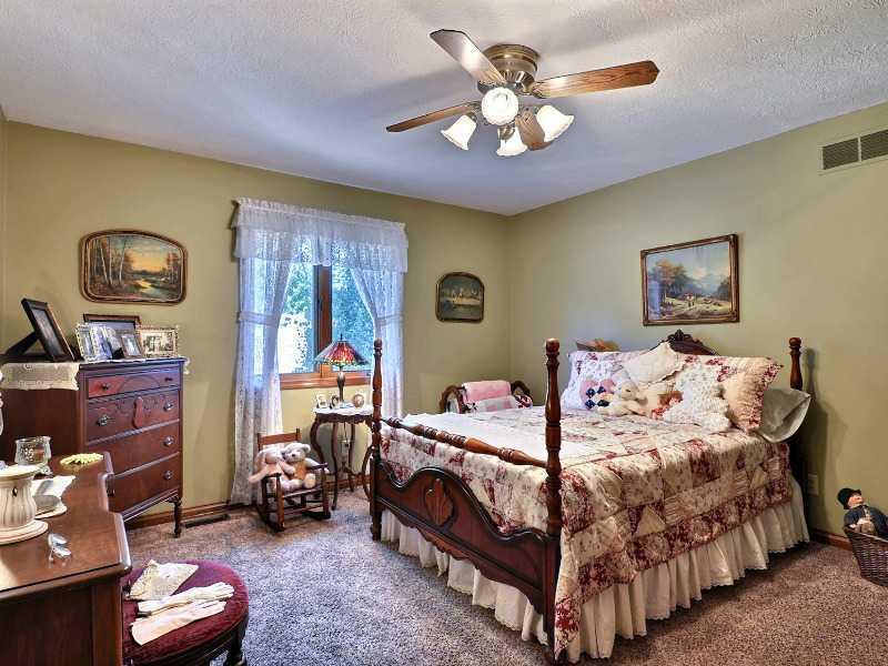 470 Rodeo Drive Indianapolis, IN 46217 - Photo 18 of 24 Gallery Image 18