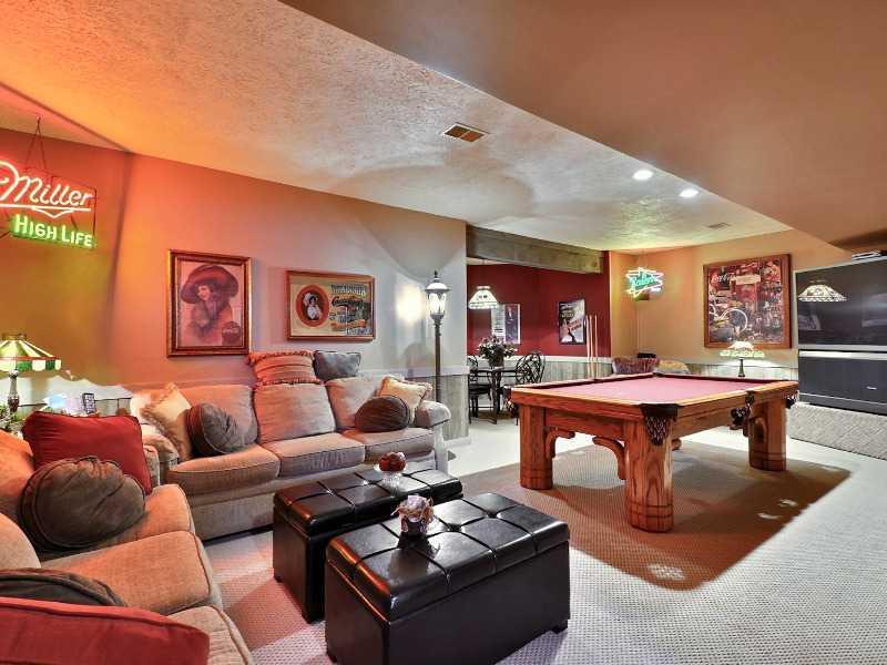 470 Rodeo Drive Indianapolis, IN 46217 - Photo 21 of 24 Gallery Image 21