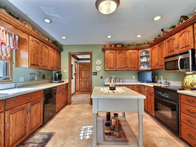 470 Rodeo Drive Indianapolis, IN 46217 - Photo 9 of 24 Gallery Image 9