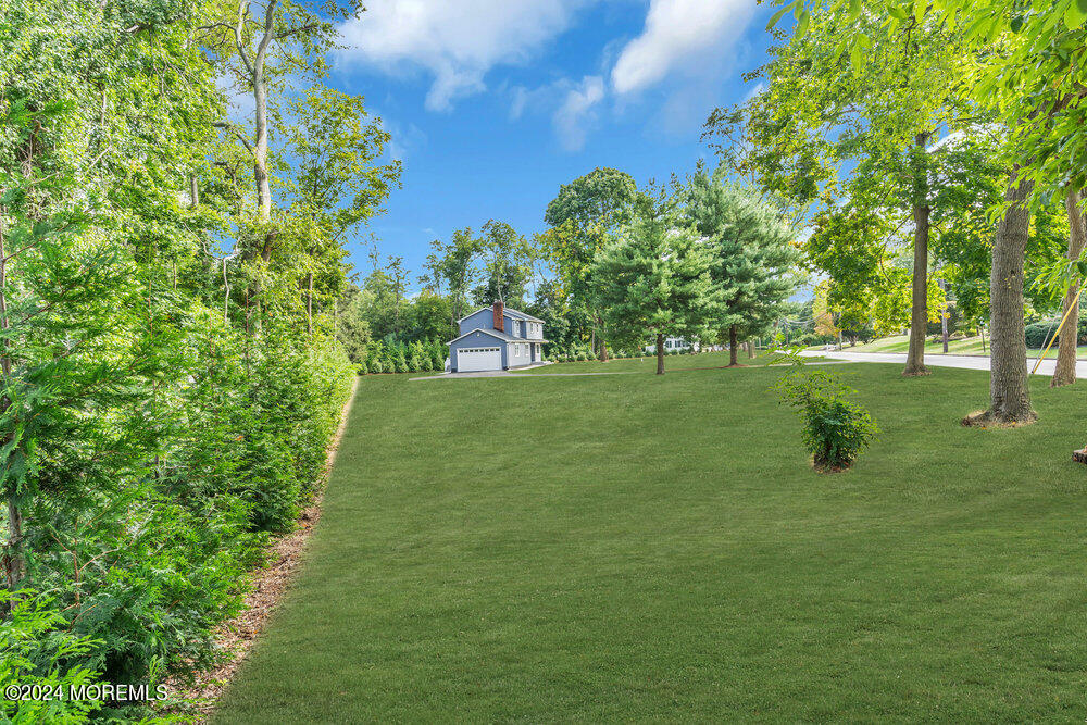 166 Montrose Road Colts Neck, NJ 07722 - Photo 2 of 32 039_dsc08821-1_938