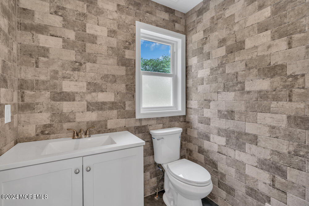 166 Montrose Road Colts Neck, NJ 07722 - Photo 22 of 32 022_dsc08656_142