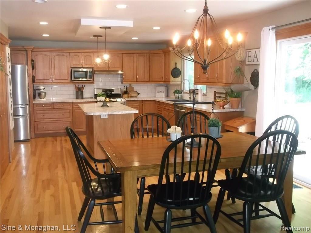 5176 Yankee Road St. Clair, MI 48079 - Photo 11 of 31 11.JPG