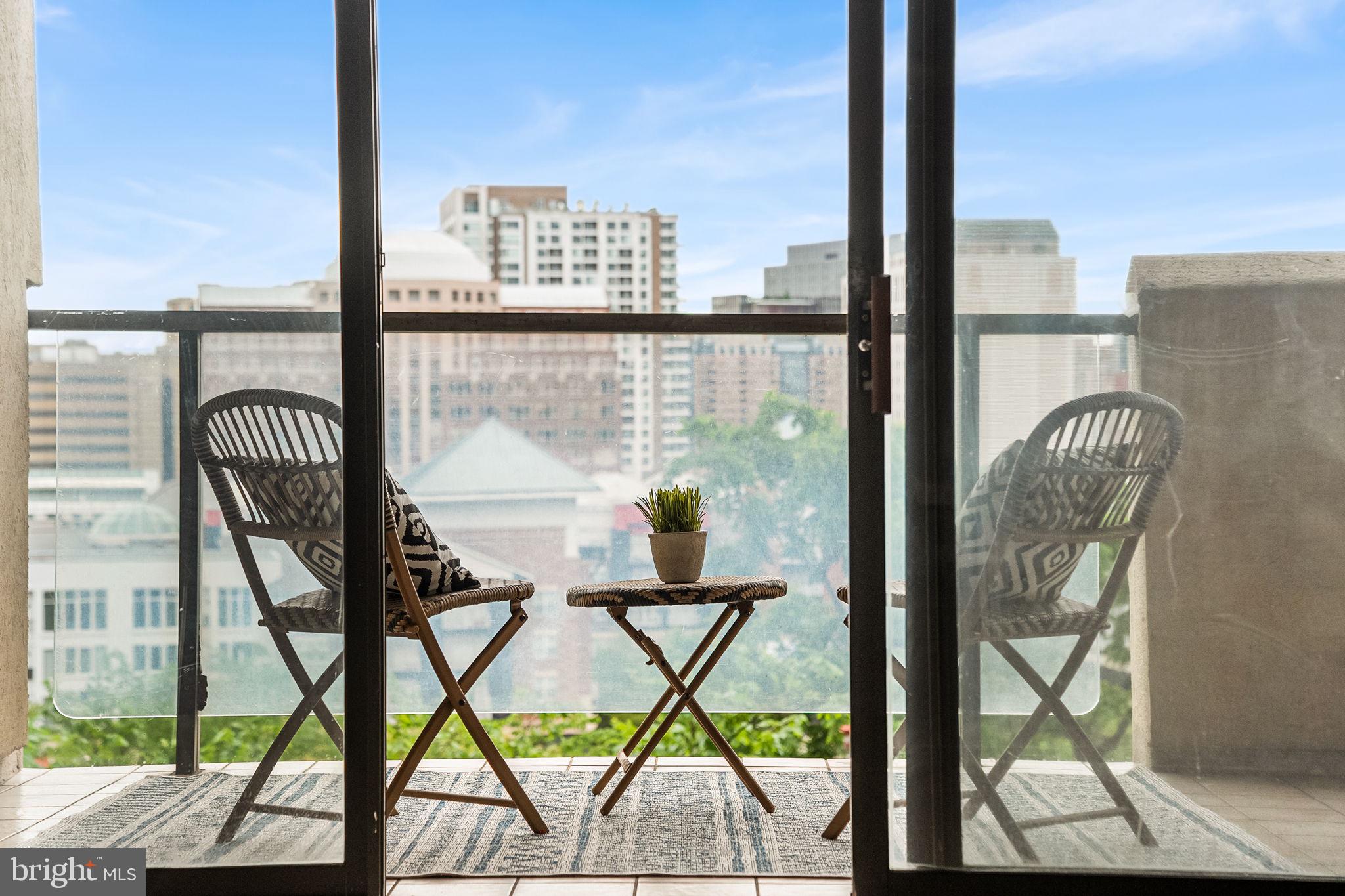 1101 South Arlington Ridge Road, Unit 212 Arlington, VA 22202 - Photo 51 of 93 Deck views