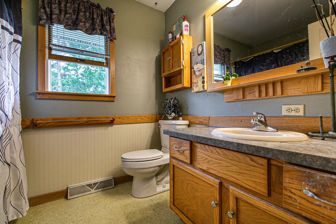 2463 West Pash Road Hanover, IL 61041 - Photo 26 of 48 Gallery Image 26