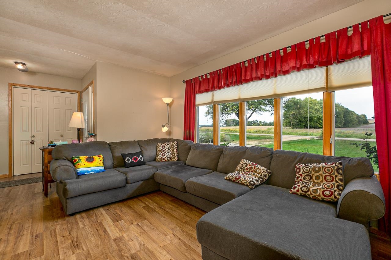 2463 West Pash Road Hanover, IL 61041 - Photo 6 of 48 Gallery Image 6