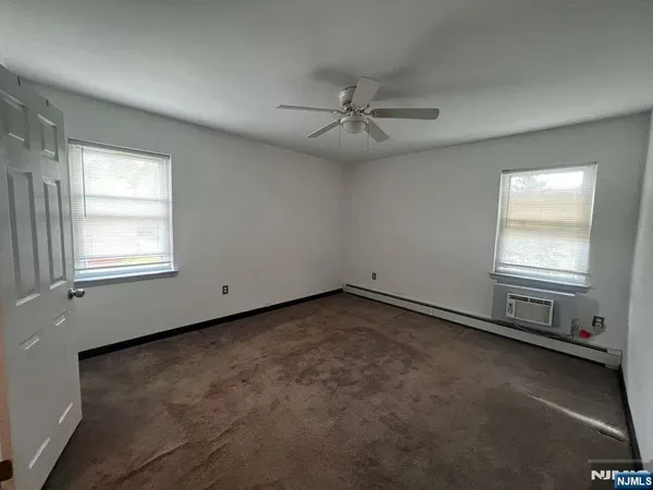 $2,000 | 1130 Valley Road, Unit 2B, Wayne, NJ 07470