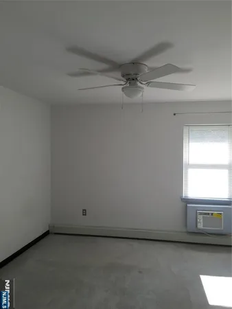 $2,000 | 1130 Valley Road, Unit 2B, Wayne, NJ 07470