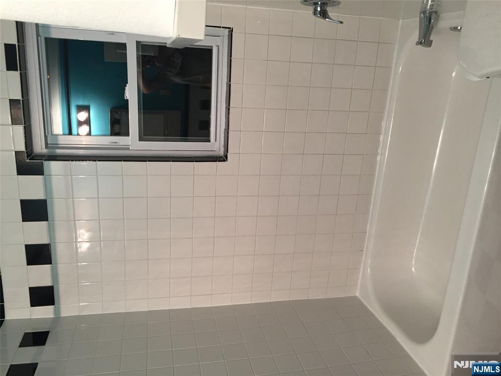 1130 Valley Road, Unit 2B Wayne, NJ 07470 - Photo 10 of 18