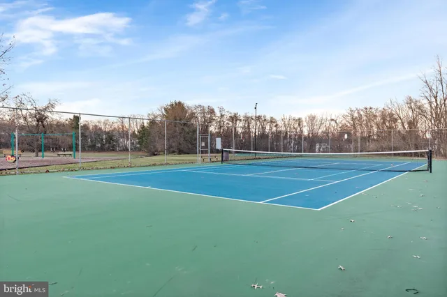 a view of a tennis court