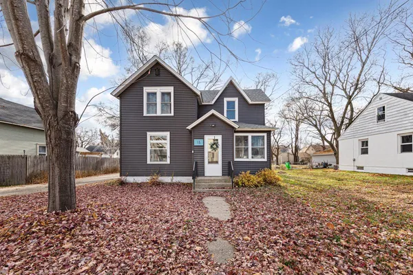 $237,500 | 15 14th Street Northeast, Faribault, MN 55021
