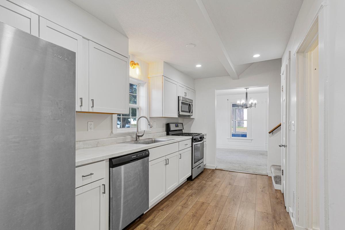 15 14th Street Northeast Faribault, MN 55021 - Photo 2 of 34