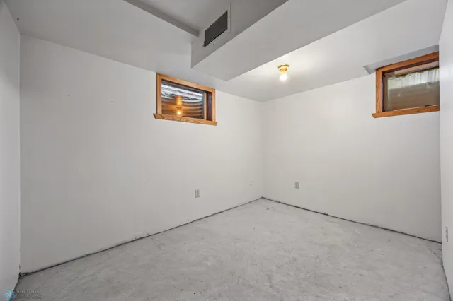 $255,000 | 817 30th Street North, Fargo, ND 58102