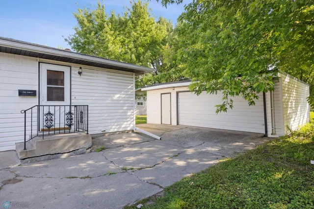 $255,000 | 817 30th Street North, Fargo, ND 58102
