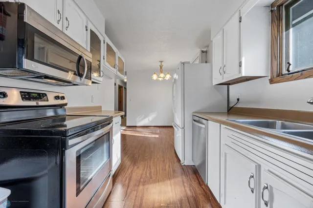 $255,000 | 817 30th Street North, Fargo, ND 58102