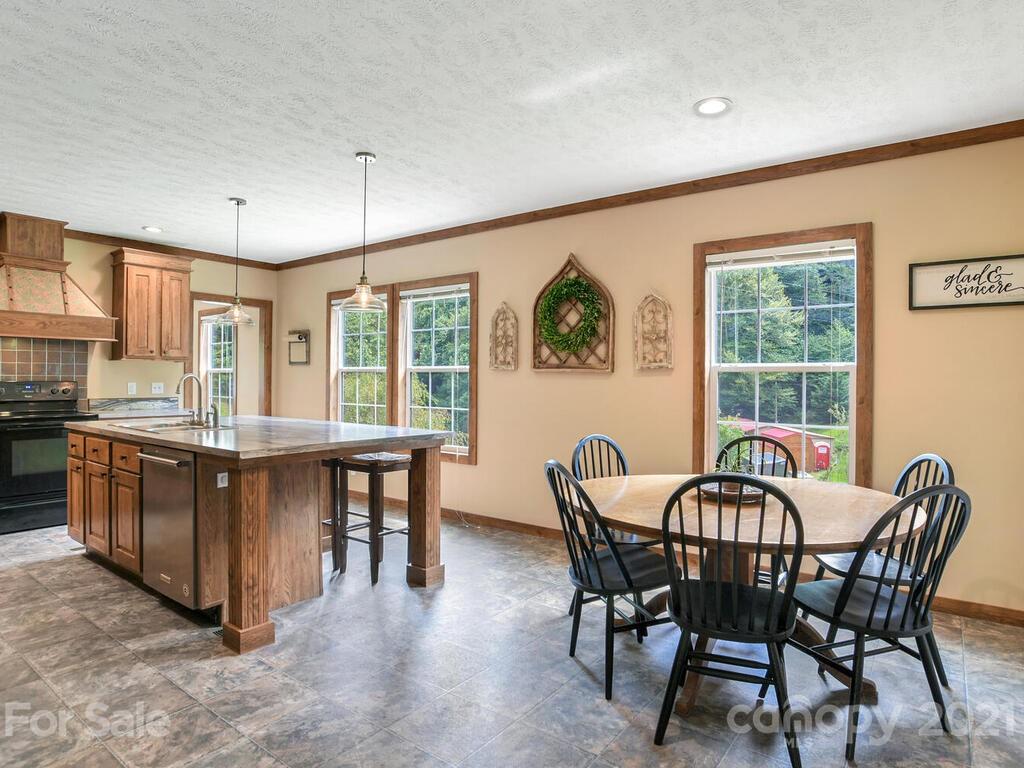 940 Fisher Branch Road Marshall, NC 28753 - Photo 15 of 35 Gallery Image 15