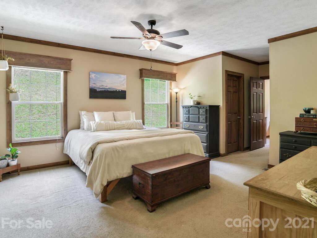 940 Fisher Branch Road Marshall, NC 28753 - Photo 17 of 35 Gallery Image 17