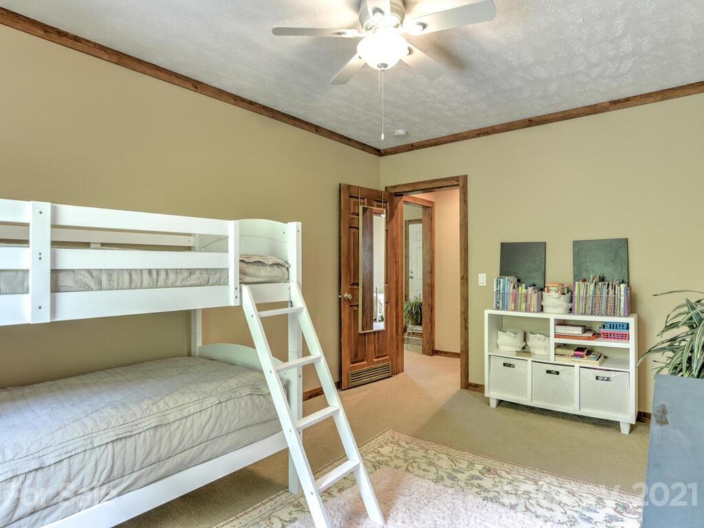 940 Fisher Branch Road Marshall, NC 28753 - Photo 25 of 35 Gallery Image 25